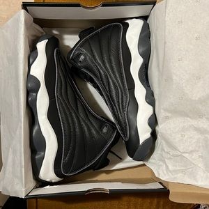 JORDAN PRO STRONG NEW